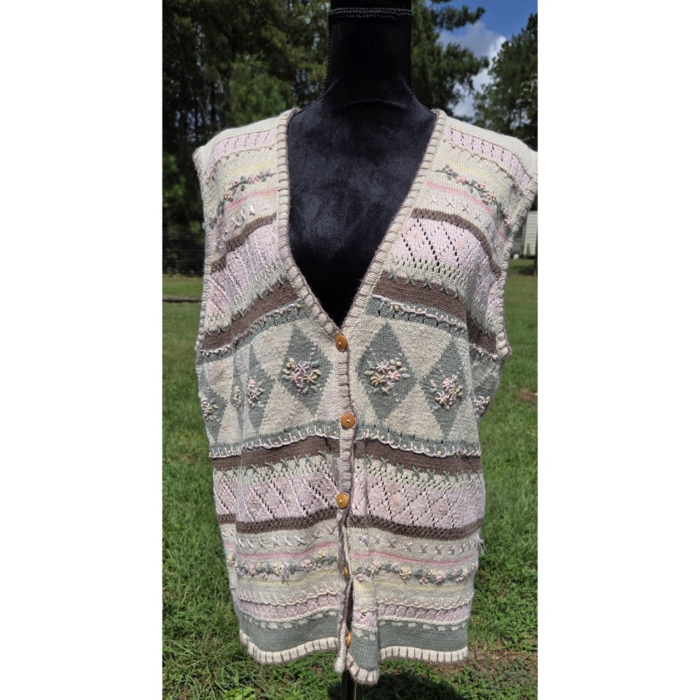 Vintage Jantzen Hand Embroidery Vest, Cottage Core, Granny Core, 23" PtP